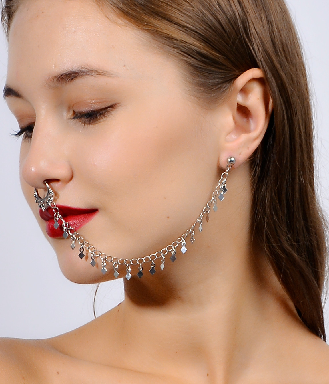 Nose Ring Chain, Hanging Disc  - огляд і ціна Body Jewelry Indian
